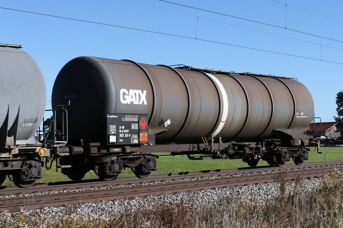 7837 241 (Zans) von  GATX  am 20. Oktober2021 bei bersee.