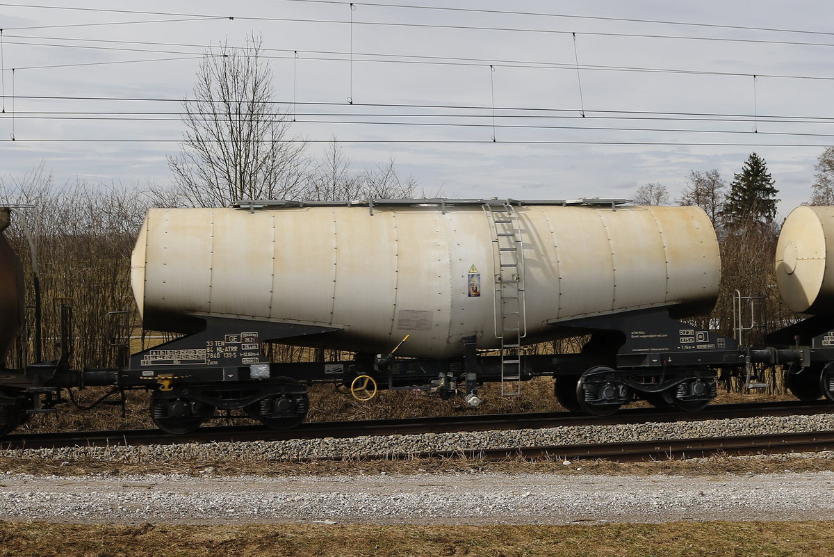 7840 139 (Zacns) von  Atir-Rail  am 3. Mrz 2019 bei Grabensttt.