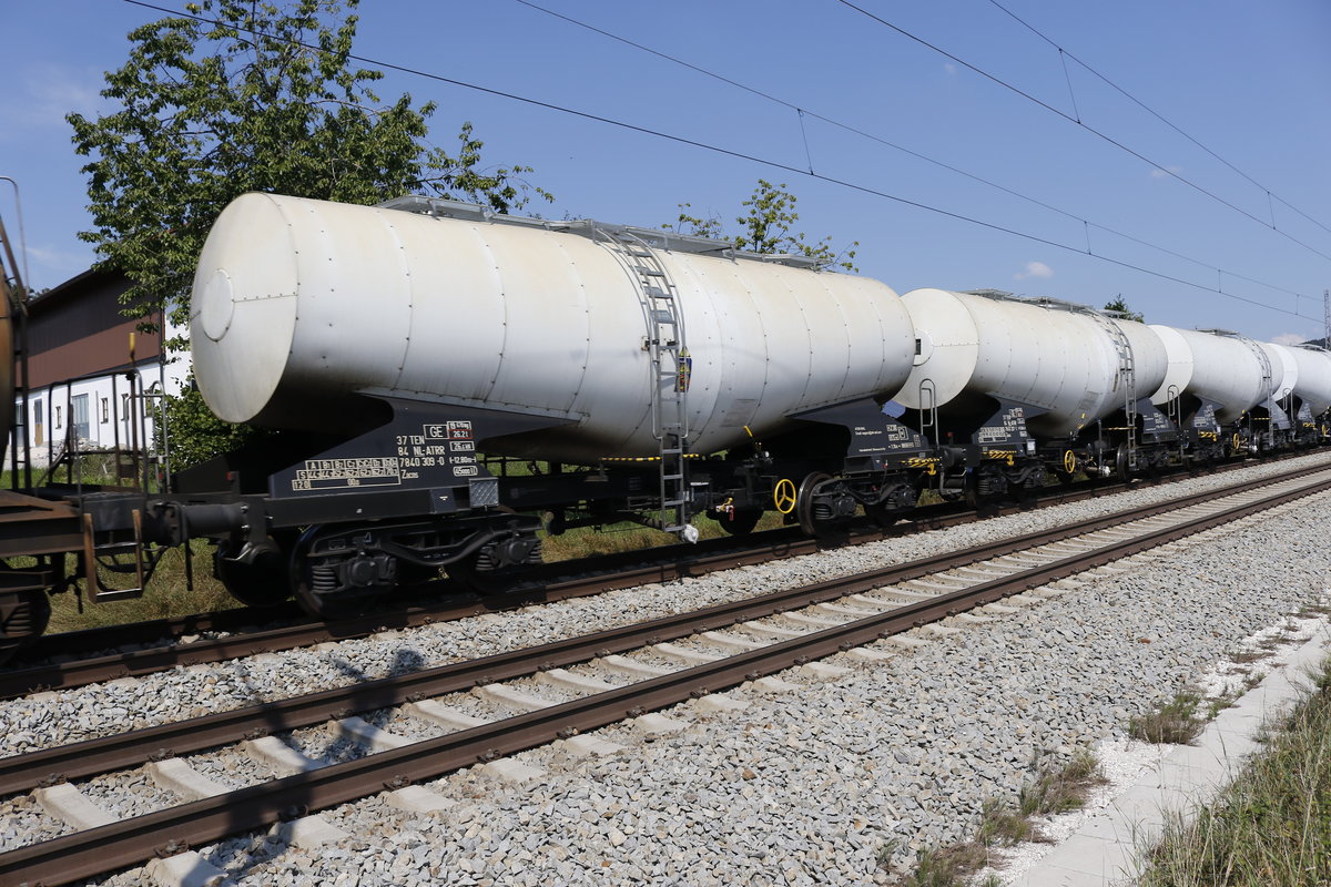 7840 309 (Zacns) von  ATIR-RAIL  am 19. August 2018 bei Grabensttt.