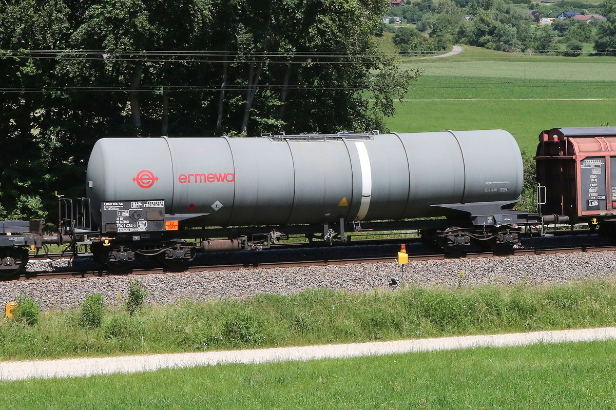 7841 434 (Zacns) von  ERMEWA  am 24. Juni 2020 bei Dollnstein im Altmhltal.