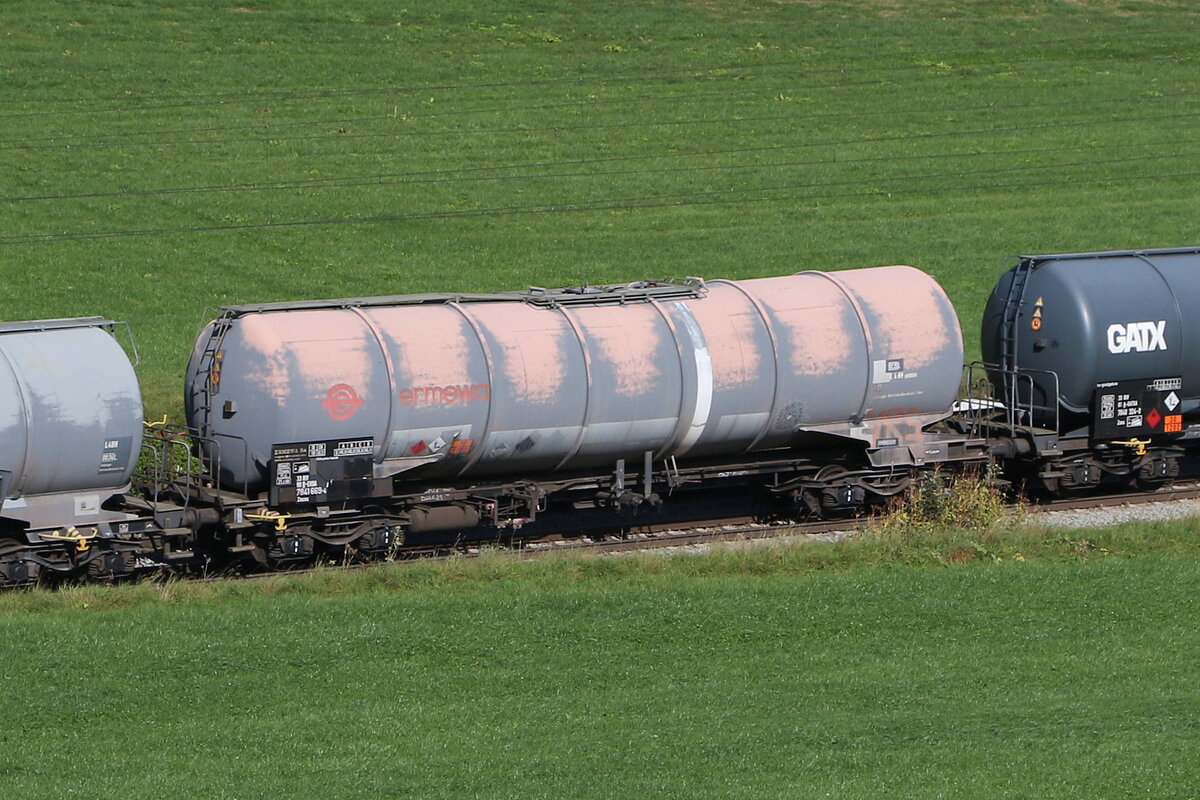 7841 669 (Zacns) von  ERMEWA  am 3. Oktober 2023 bei Axdorf.