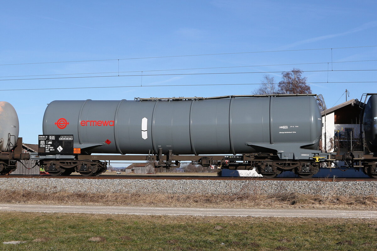 7841 695 (Zacns) von  ERMEWA  am 10. Februar 2022 bei bersee.