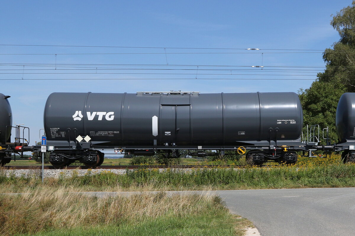 7843 364 (Zans) von  VTG  am 17. August 2022 bei bersee.