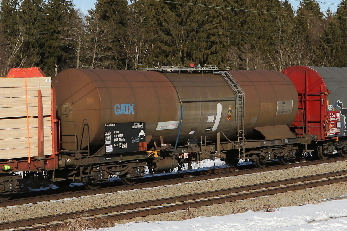 7874 006 (Zaces) von  GATX  am 27. Januar 2022 bei Grabensttt.