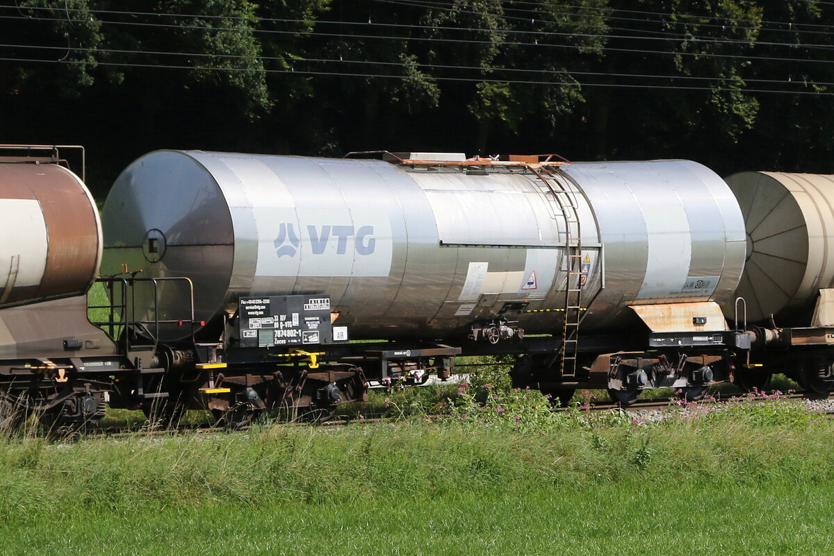 7874 802 (Zaces) von  VTG  am 7. August 2024 bei Axdorf.