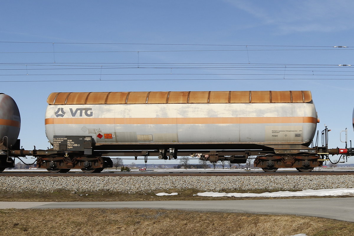 7912 450 (Zagkks) von  VTG  am 16. Februar 2019 bei bersee.