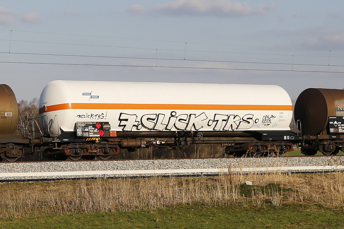 7920 882 (Zagkks) von  Petro Chem  am 20. Mrz 2019 bei Bernau.