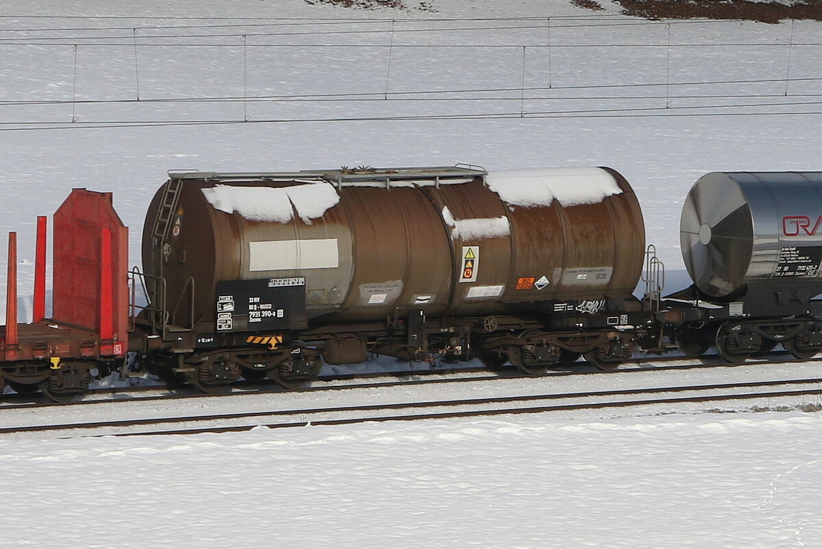 7931 390 (Zacens) von  WASCOSA  am 13. Januar 2024 bei Axdorf.