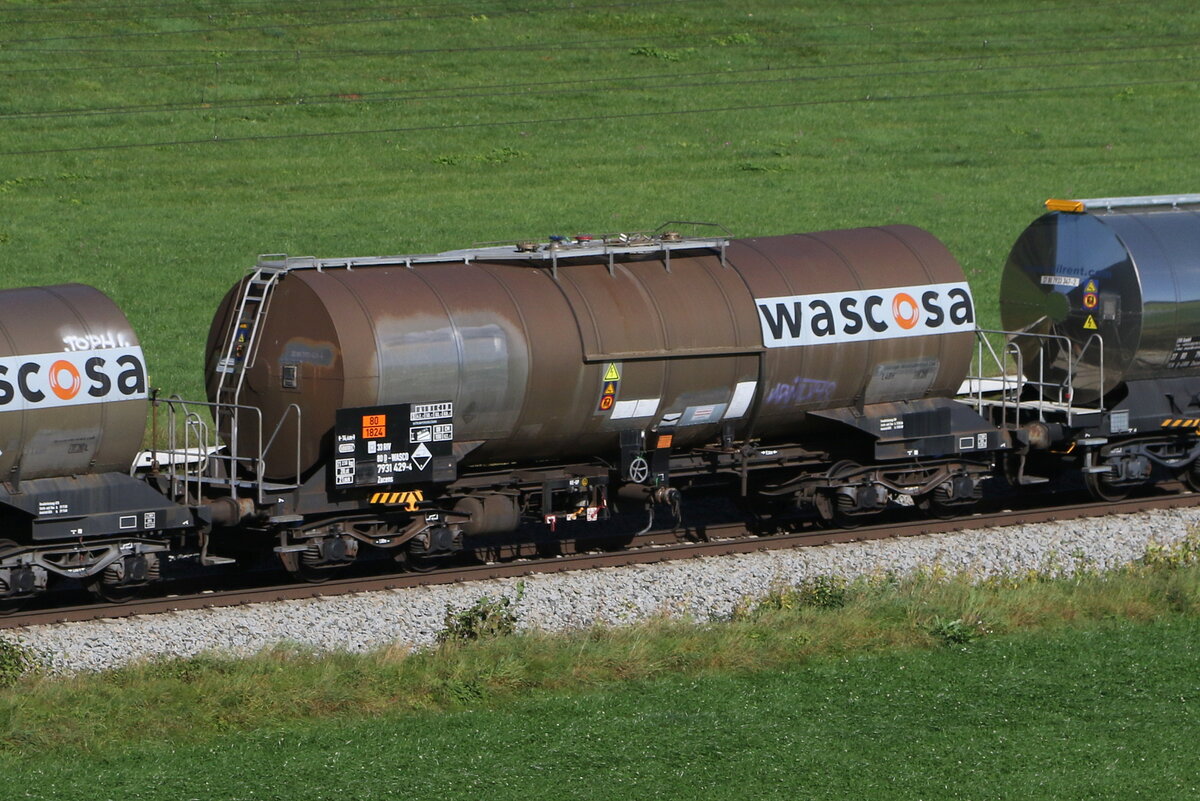 7931 429 (Zacens) von  WASCOSA  am 11. August 20223 bei Axdorf.