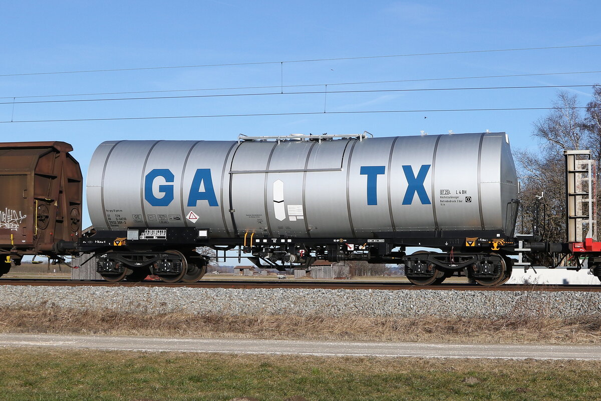 7932 309 (Zacens) von  GATX  am 10. Februar 2022 bei bersee.