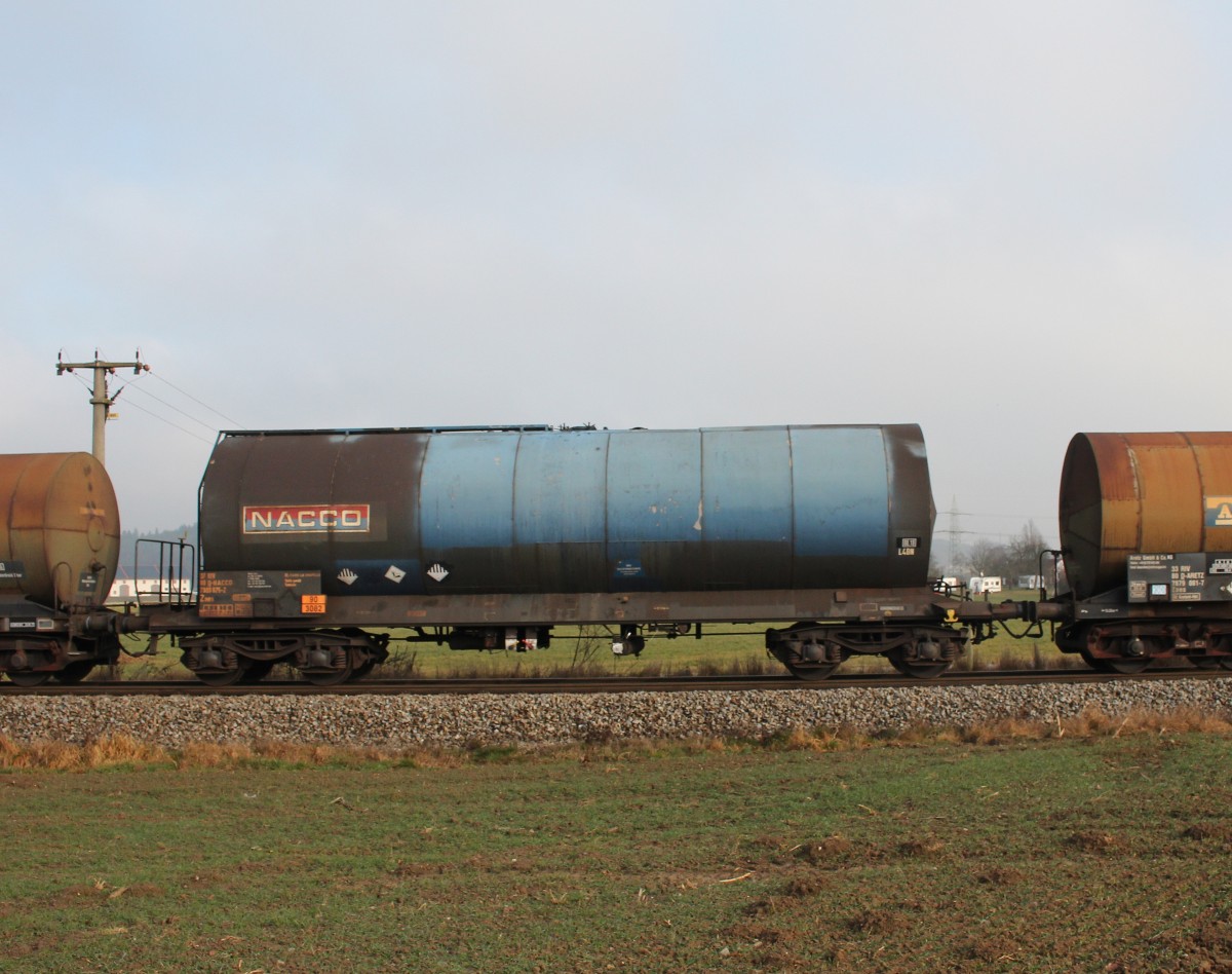 7983 075-2 (Zaes) von  NACCO  am 30. Dezember 2015 bei Pirach.