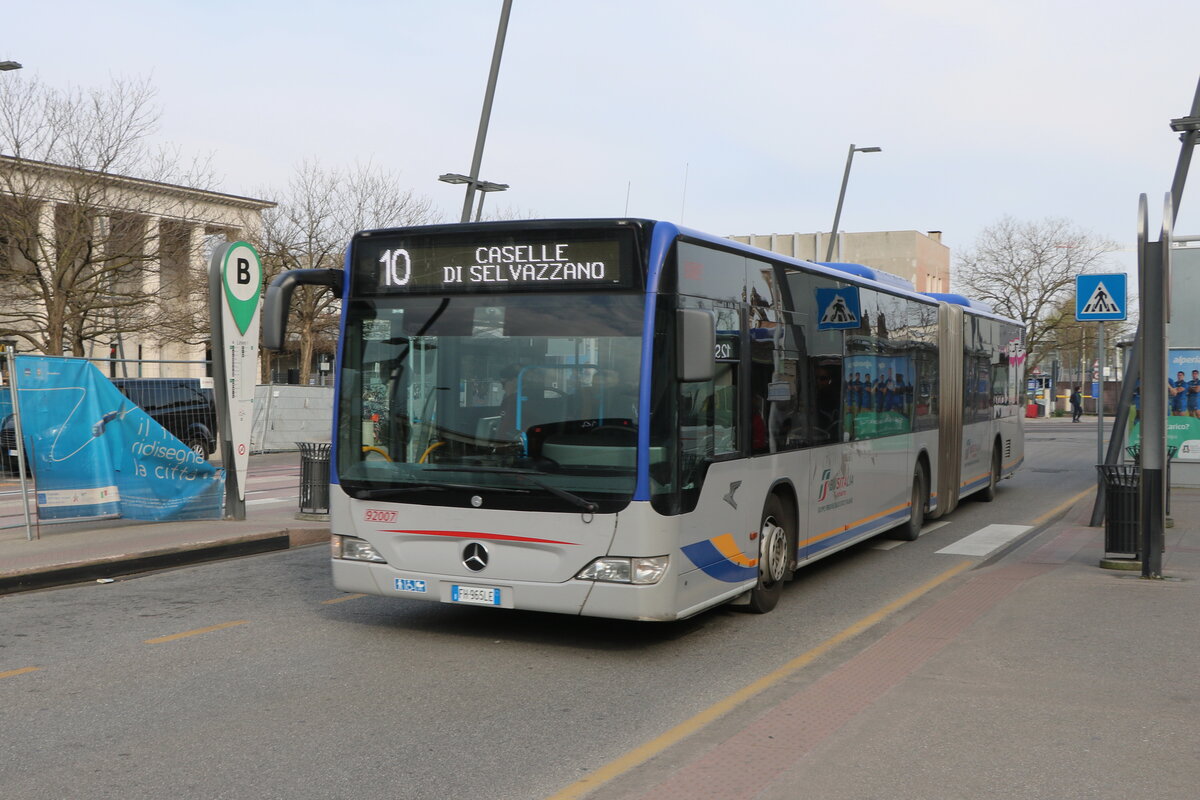 BUS/ITALIA, Padova - Nr. 92'007/FH-955 LE - Mercedes am 22. M�rz 2026 in Padova (Aufnahme: Martin Beyer)