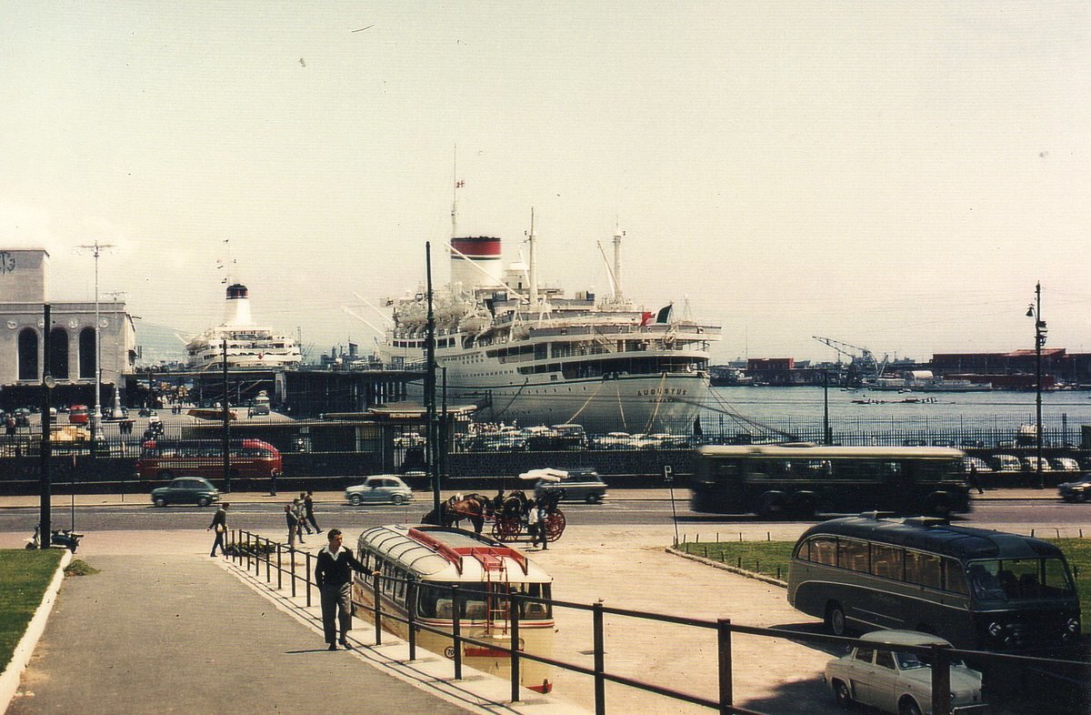 (D 022) - Aus dem Archiv: aus der Schweiz: Frhlich, Zrich - ? - Saurer im Jahr 1961 in Genova