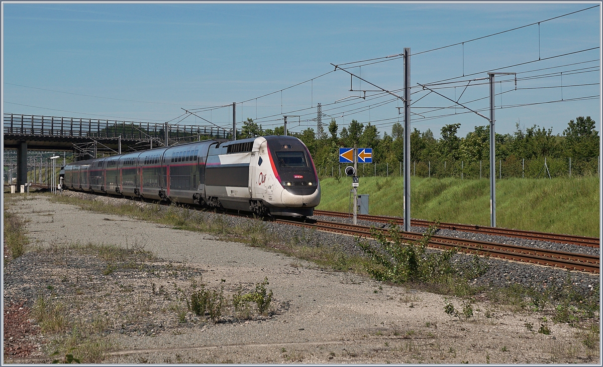 Der  In oui  TGV 4714 erreicht Belfort-Montbéliard TGV. 

1. Juni 2019