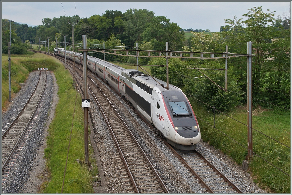 Der TGV Lyria von Paris (ab 11.57) nach Lausanne (an 15.37) erreicht