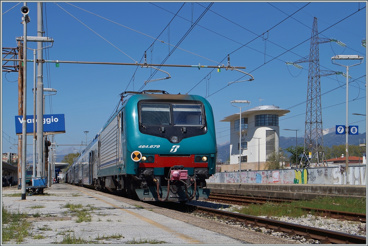 Die FS 464 679 in Viareggio.
21. April 2015