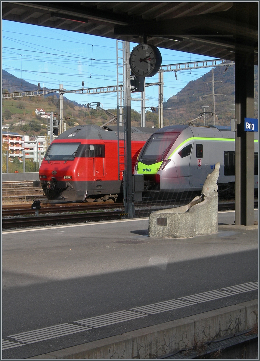 Ein Blick über den Bahnsteig in Brig...

13. Nov. 2024