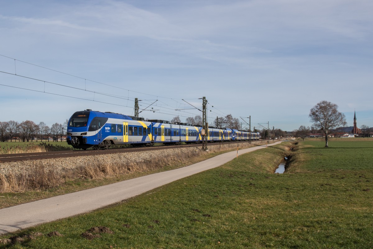 ET 307 war am 6. Februar 2016 bei bersee in Richtung Mnchen unterwegs.