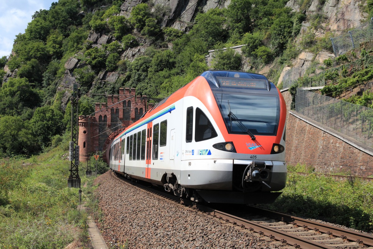 ET 405 kam soeben aus dem Loreley-Tunnel. Aufgenommen am 21. August 2014.