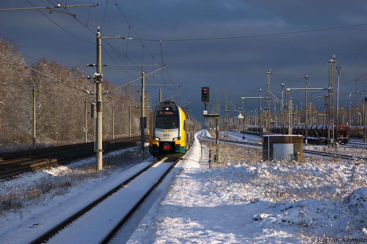ET 445.106 (445 106-8) ODEG - Ostdeutsche Eisenbahn GmbH als RE4 (RE 79518) von Ludwigsfelde nach Rathenow, bei der Einfahrt in Elstal. 26.12.2014