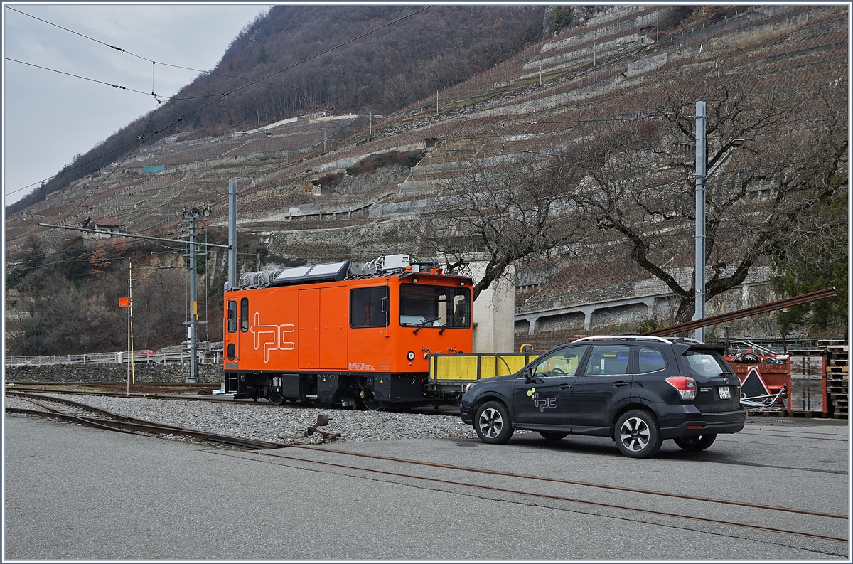 In Aigle Dépôt ASD steht neben der TPC HGem 2/2 941 und dem BVB Kkm 719 auch ein Dienstwagen der TPC.
7. Jan. 2018