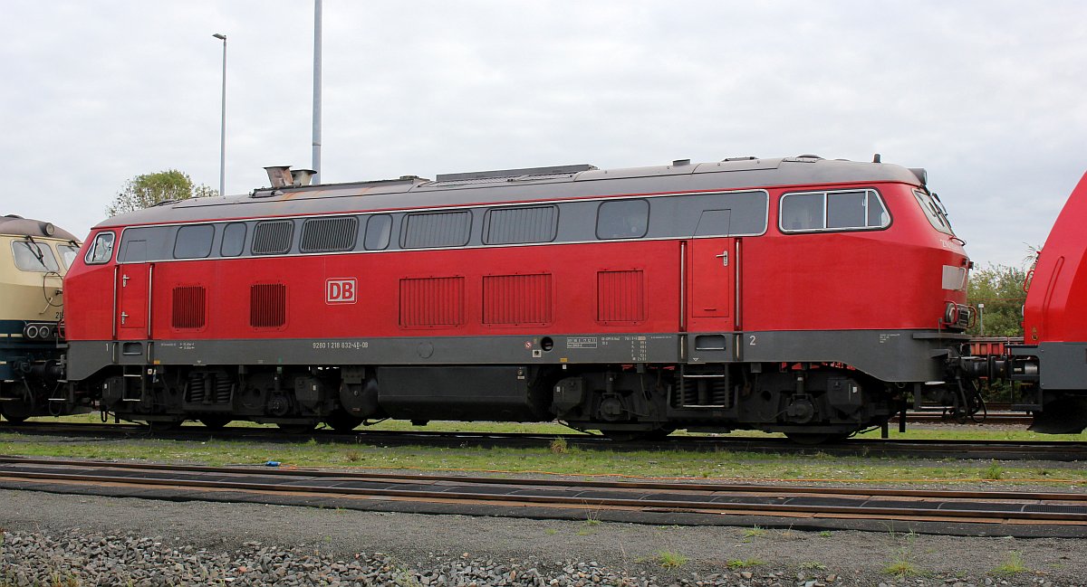 Marschbahn Gastlok 31: DB 218 832-4 ex 218 357-2, REV/HB X/17.12.13, Verl/ANB/06.11.19, Niebüll 19.10.2019