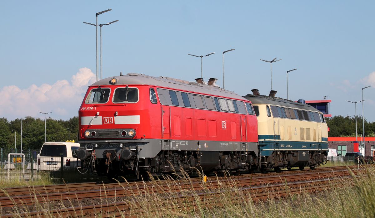 Marschbahn Gastlok 36: DB 218 838-1 ex 218 373-9, REV/HB X/08.12.14, Niebüll 17.06.2019