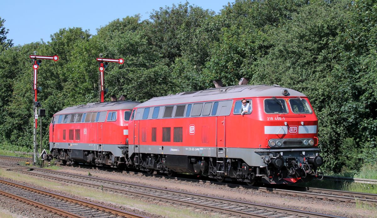 Marschbahn Gastloks 13: RPRS 218 466-1 vr, REV/RPRS/29.05.19, Niebüll 17.06.2019