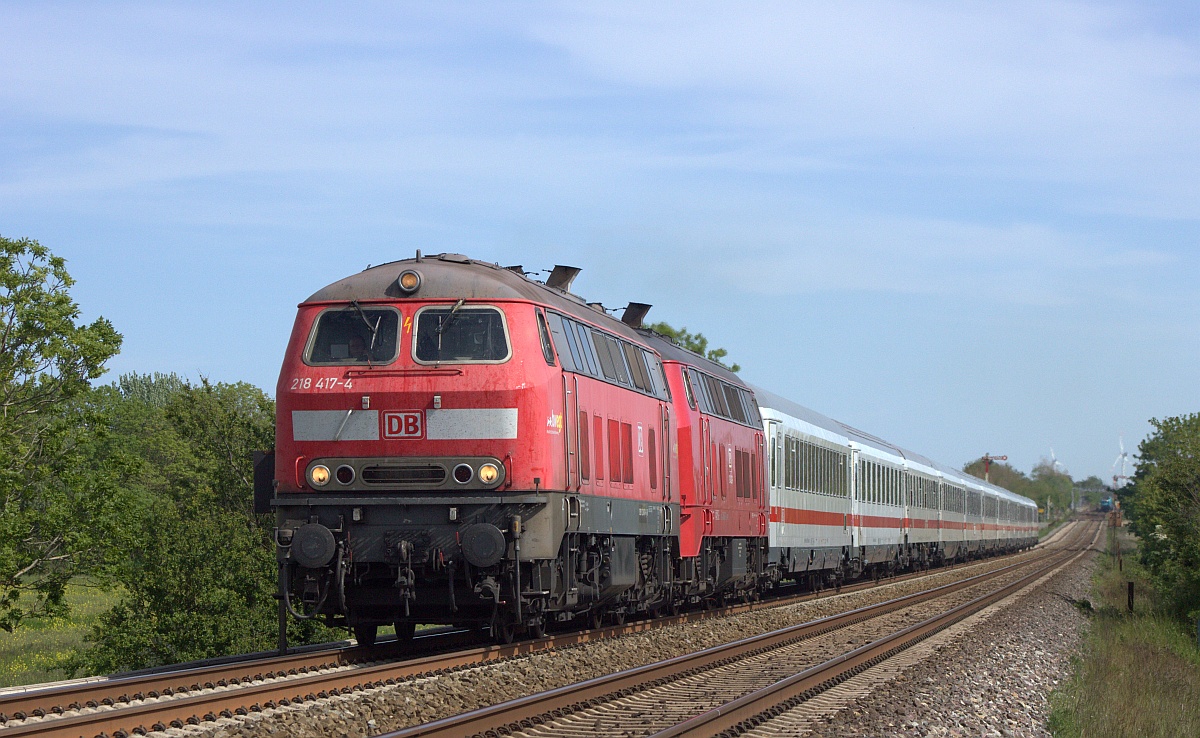 Marschbahn Gastloks: 6. RPRS 218 417-4, REV/HB X/25.10.16, Niebüll 31.05.2020