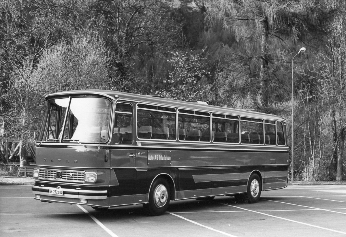 (MD112) - Aus dem Archiv: AAGI Interlaken - Nr. 10/BE 272'684 - Setra um 1970