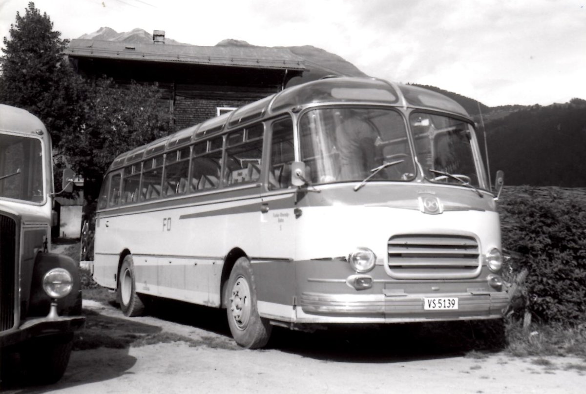 (MD435) - Aus dem Archiv: FO Brig - Nr. 5/VS 5139 - Setra um 1970