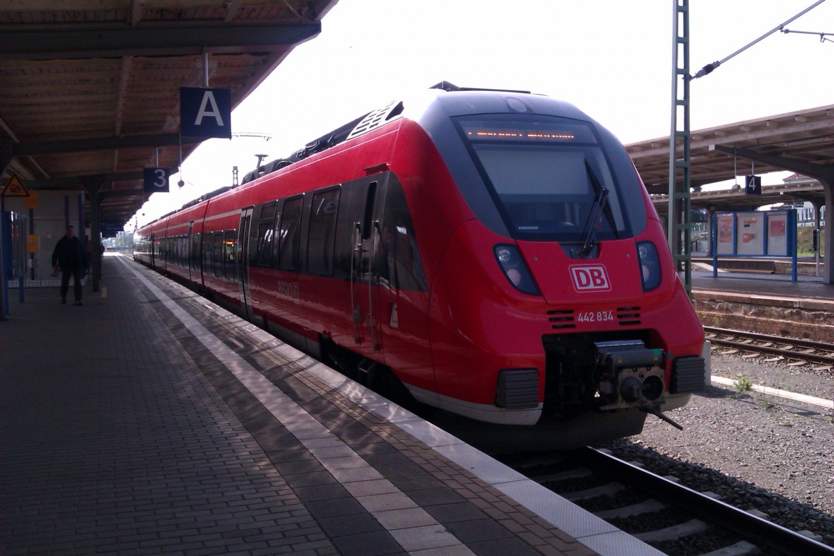 RE 7 nach Wnsdorf-Waldstadt in Dessau Hbf