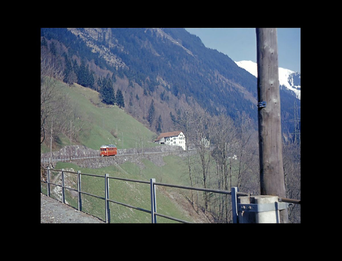 Sernftalbahn, bei Wart, 13.April 1967.