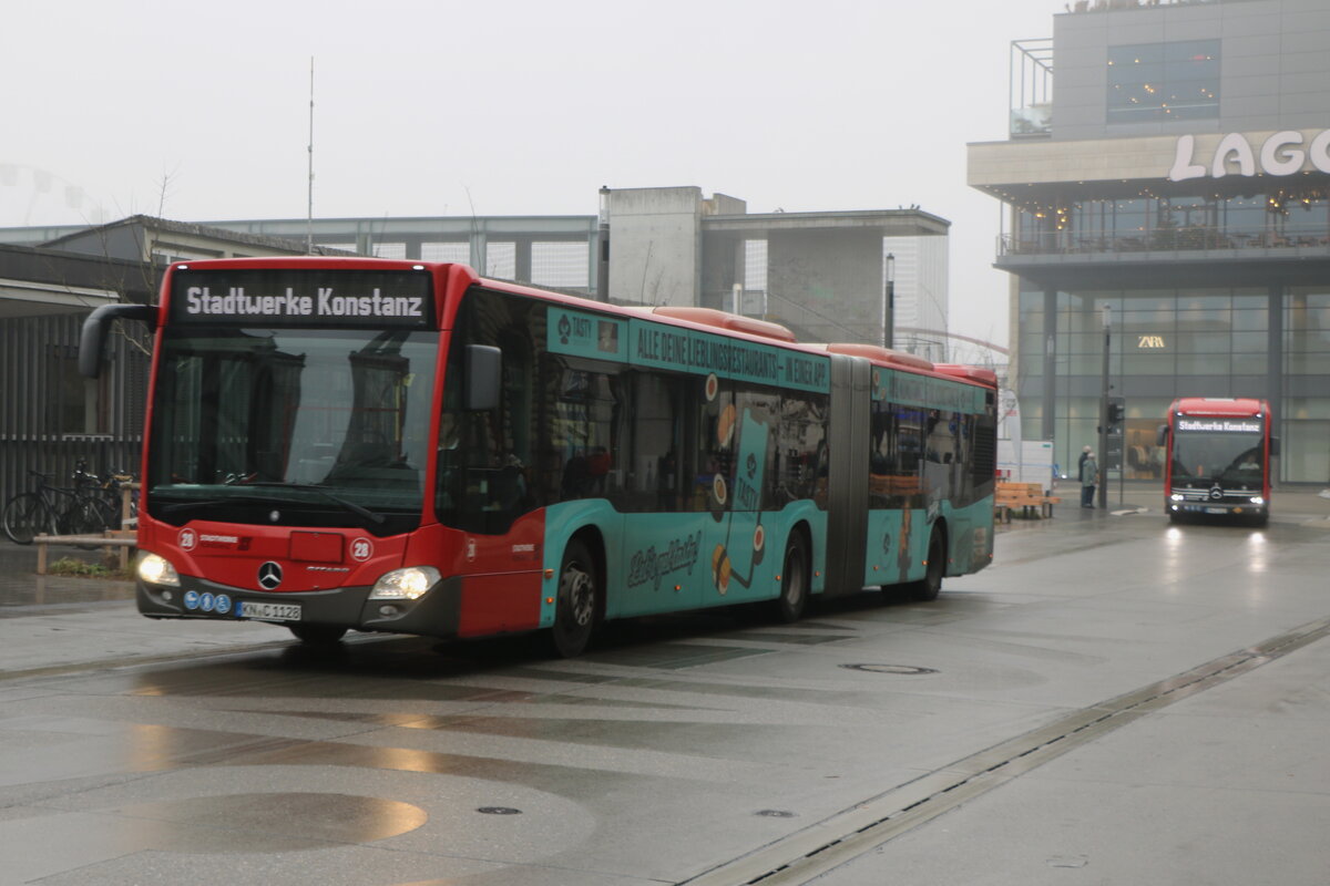 SWK Konstanz - Nr. 28/KN-C 1128 - Mercedes am 18. Dezember 2025 in Konstanz (Aufnahme: Martin Beyer)
