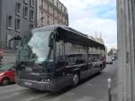 (166'872) - Standing, Paris - AC 031 CG - Neoplan am 16.