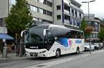 (280'652) - Aus Italien: Schiano Bus, Serrara Fontana - GY-236 BJ - Neoplan am 23. September 2025 beim Bahnhof Interlaken West