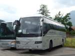 (162'393) - Vallon Voyages, Fleurier - NE 119'081 - Volvo am 20.