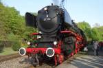 Der Osnabrücker 01 150 steht am 12 April 2014 in vollem Glanz ins Bw Dresden-Altstadt.