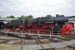 Kriegslok 52 8047 auf die Drehscheibe ins Bw Nossen; 23 Mai 2015.