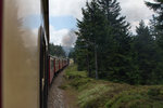 BR 99/518665/unterwegs-mit-einem-dampfzug-der-harzer Unterwegs mit einem Dampfzug der Harzer Schmalspurbahnen, gezogen von 99 7237-3 zwischen Schierke und Brocken am 16.08.16.