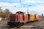 212 093-9 und 218 132-5 mit einem  Putzzug  im Bahnhof von Rosenheim am 9.