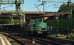 203 127-6 der LDS dieselte langsam durch den Bahnhof Harburg. 03.06.11