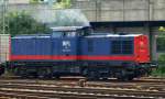 202 264-8 der WFL(Lok17)zog einen Containerzug qualmender Weise durch Harburg. 01.07.11