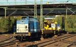 203 129-3/V100-SP 009 rollte mit einem kleinen Gottlieb Kran durch Harburg. 30.9.11