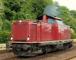 Halt in Schleswig, Motor aus, 15 min warten, Motor an und ab gehts....mit einem wunderbaren Brummen startete V 100 2335 in Richtung Flensburg um dort auf ihren Auftrag zu warten. 14.6.11
