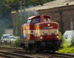 211 324-9 der EVB beim abdieseln...mit Volllast ging es Richtung  Hafen Hamburg. 19.8.11