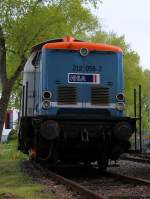 HHLA/Metrans 1 212 058-2 Bild 2, HH-Dradenau/Waltershof 09.05.2015(1035)