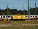 Hier das Originalbild der Wiebe 8 211 015-3 die abgestellt in Flensburg vor dem am vorherigen Abend eingetroffenen IC 1810 aus Kln stand(wurde von 182 574/ES U2-074 gebracht). Flensburg 4.9.10