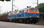 225 006-6 und 079-3 haben die leeren Waggons bernommen und dieseln gleich Richtung Asig Jbek. 30.08.2013