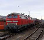 218 363-0 und 218 379-6 sind am 29.1.11 mit dem Syltshuttle aus Niebll an der Verladerampe in Westerland (Sylt) eingetroffen.